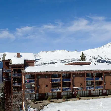 Thuria Apartment