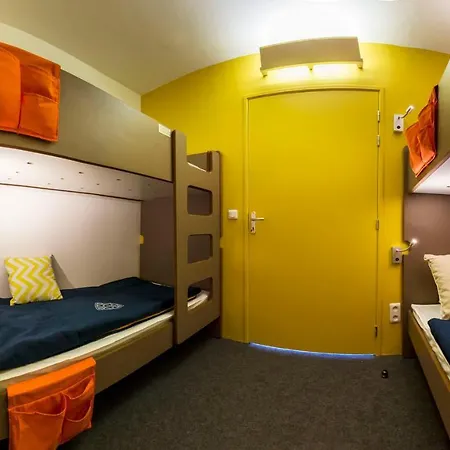 Thuria Apartment