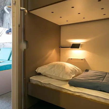 Thuria Apartment